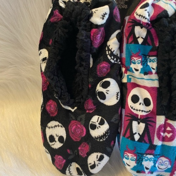 NEW Disney The Nightmare Before Christmas Slippers Slip On/Off - Picture 2 of 4